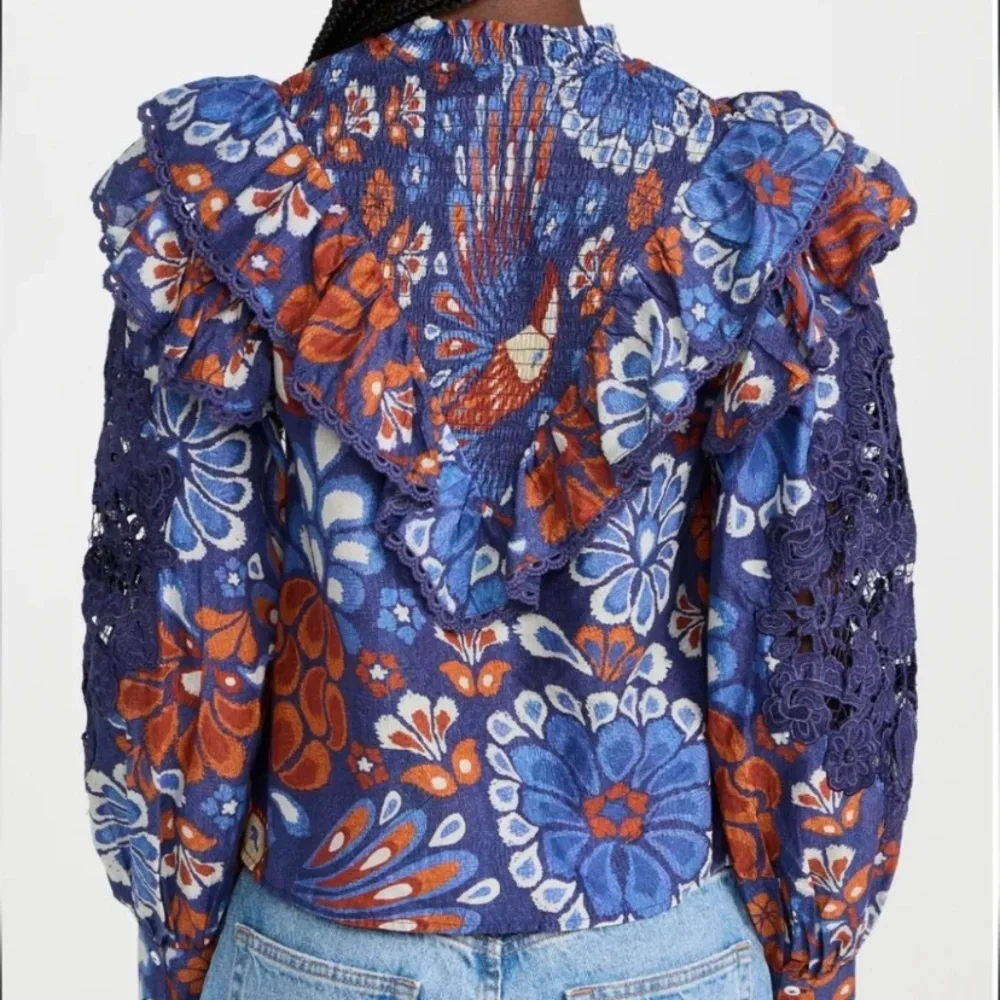 FARM RIO Smocked Pineapple Flowers Navy Blue Blouse Size Small - Picture 2 of 13